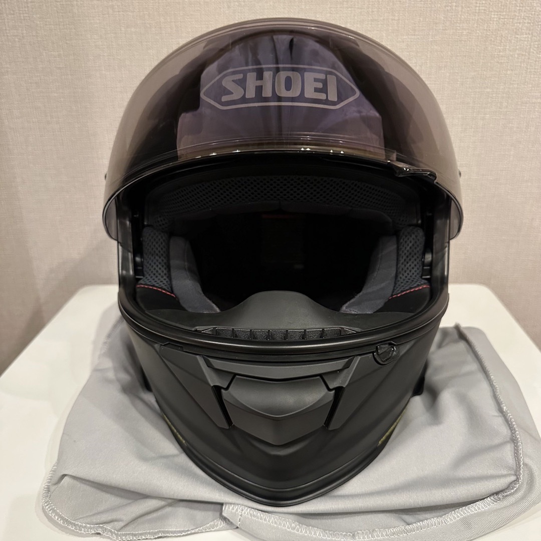 SHOEI(ショウエイ)の【美品】SHOEI gt-air2 マットブラック 2022年製 ミラーシールド 自動車/バイクのバイク(ヘルメット/シールド)の商品写真