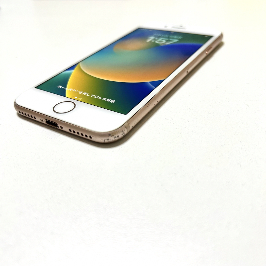 Apple(アップル)のiPhone8 256GB ピンクゴールド スマホ/家電/カメラのスマートフォン/携帯電話(スマートフォン本体)の商品写真