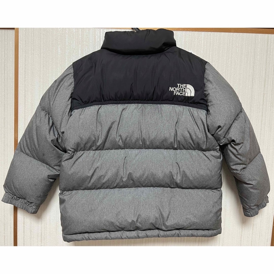 THE NORTH FACE(ザノースフェイス)のTHE NORTH FACE ダウンジャケット　100 キッズ/ベビー/マタニティのキッズ服男の子用(90cm~)(ジャケット/上着)の商品写真