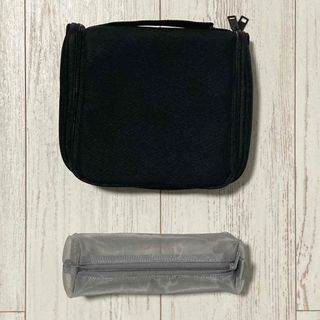 ムジルシリョウヒン(MUJI (無印良品))の無印良品 ポリエステル 吊るして使える洗面用具ケース ブラック セット(旅行用品)