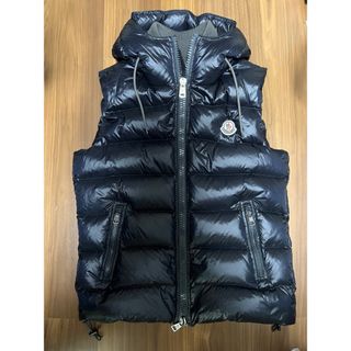 モンクレール(MONCLER)の【pinkbaron様専用】モンクレール　ダウンベスト　ネイビー　サイズ1(ダウンベスト)