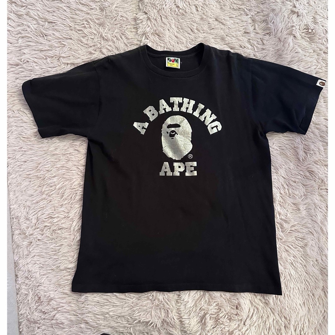 A BATHING APE アベイシングエイプ　Tシャツ　カレッジロゴ　大猿エイプ