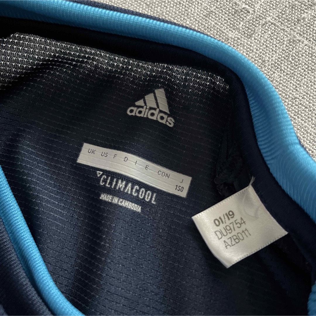 adidas(アディダス)のアディダス　半袖トレーニングシャツ　プラシャツ　Tシャツ　150 ネイビー キッズ/ベビー/マタニティのキッズ服男の子用(90cm~)(Tシャツ/カットソー)の商品写真