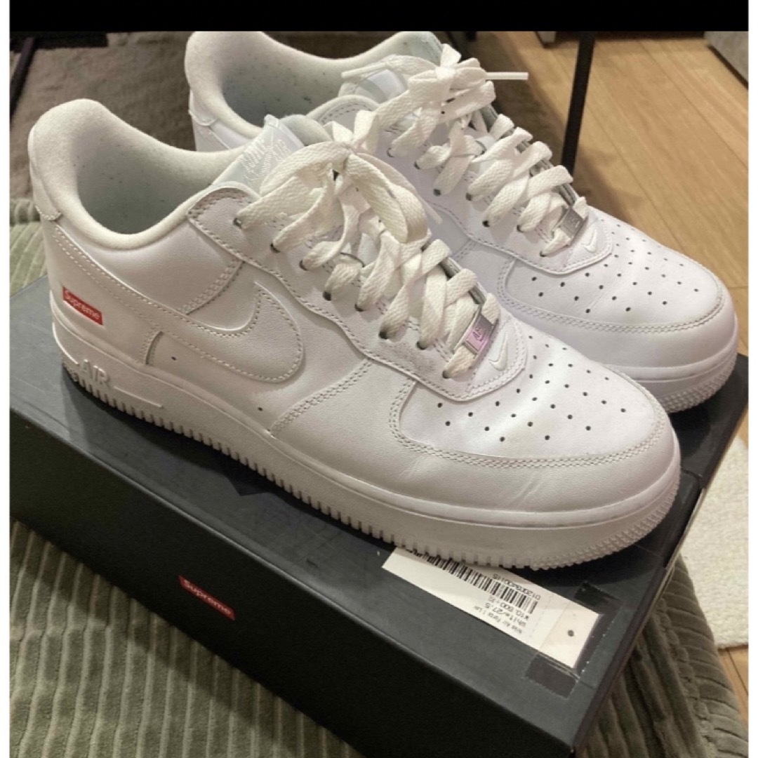 Supreme(シュプリーム)のsupreme × air force 1 27.5cm 白 メンズの靴/シューズ(スニーカー)の商品写真