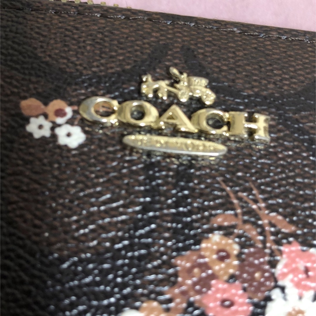 COACH(コーチ)の最終値下げ！COACH 長財布 花柄 レディースのファッション小物(財布)の商品写真