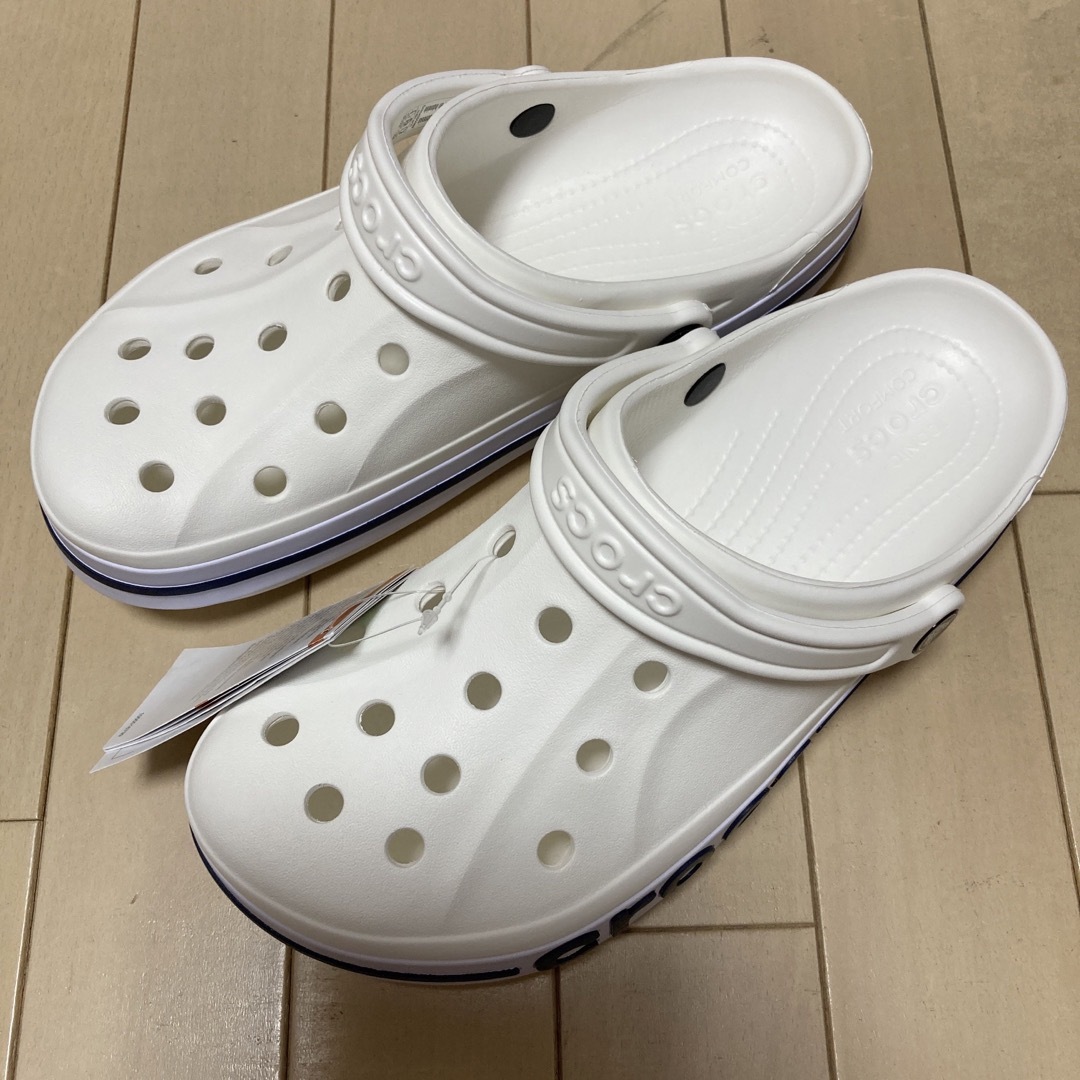 crocs(クロックス)の新品 26㎝ クロックス バヤバンド クロッグ ホワイト メンズの靴/シューズ(サンダル)の商品写真