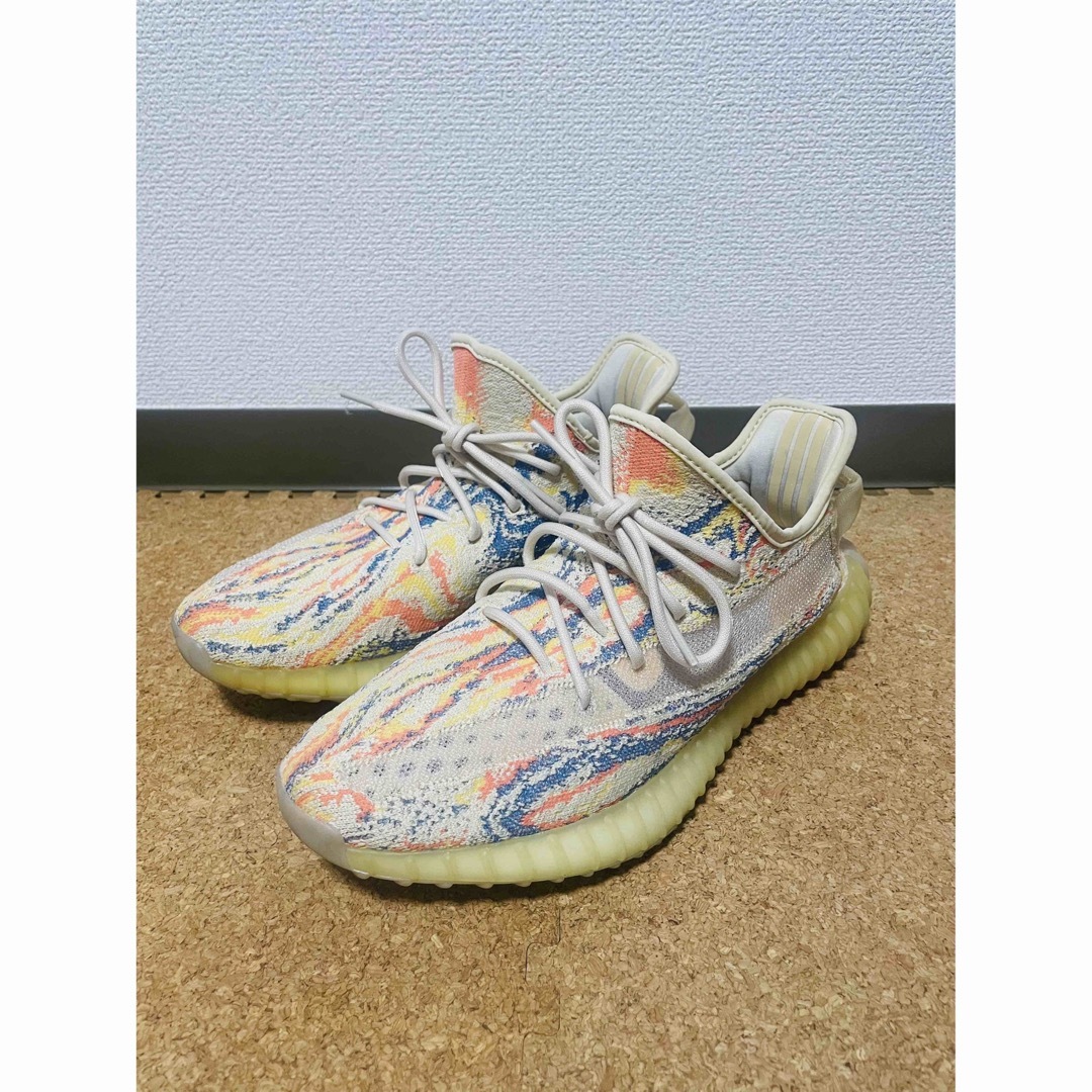 YEEZY（adidas）(イージー)の【美品】アディダス イージー ブースト 350 V2 "MX オーツ" メンズの靴/シューズ(スニーカー)の商品写真