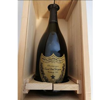 ドンペリニヨン(Dom Pérignon)のドン・ペリニヨン1985年ヴィンテージ⭐木箱入り(シャンパン/スパークリングワイン)