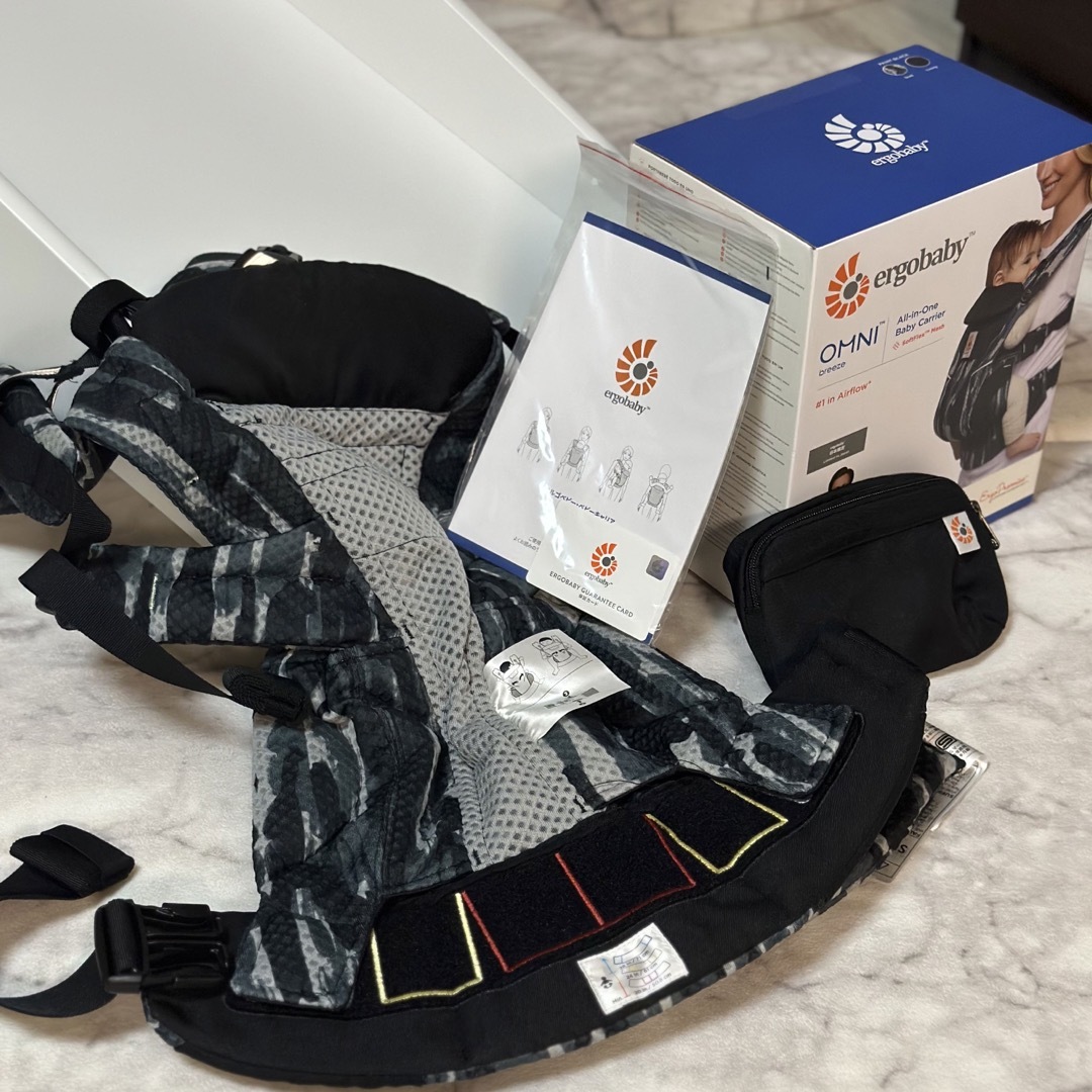 Ergobaby(エルゴベビー)の正規品　エルゴベビー　オムニブリーズ キッズ/ベビー/マタニティの外出/移動用品(抱っこひも/おんぶひも)の商品写真