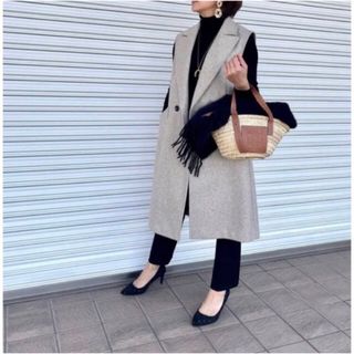 ザラ ロングベスト(ベージュ系)の通販 58点 | ZARAを買うならラクマ