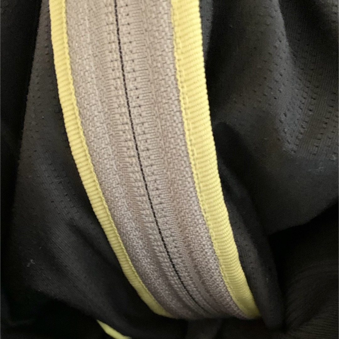 lululemon(ルルレモン)の《ご成約》メンズ ルルレモンアウタープレゼント♡カナダ購入 メンズのジャケット/アウター(その他)の商品写真