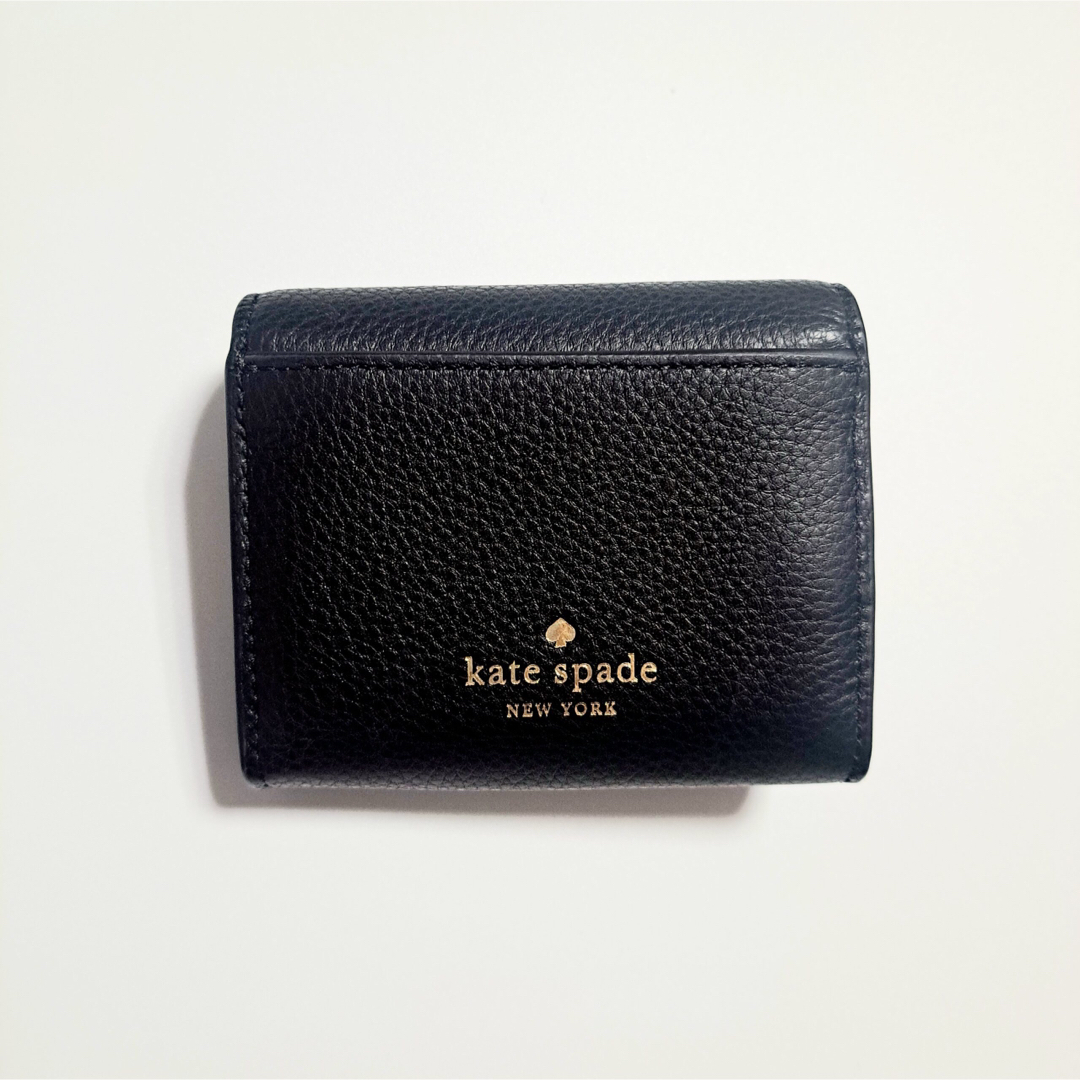 値下げしました !!♠️kate spade♠️ 二つ折り財布(新品)