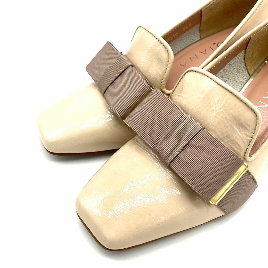 DIANA(ダイアナ)の✨️極美品✨️DIANA 23cm レザー ベージュ リボン レディースの靴/シューズ(ハイヒール/パンプス)の商品写真