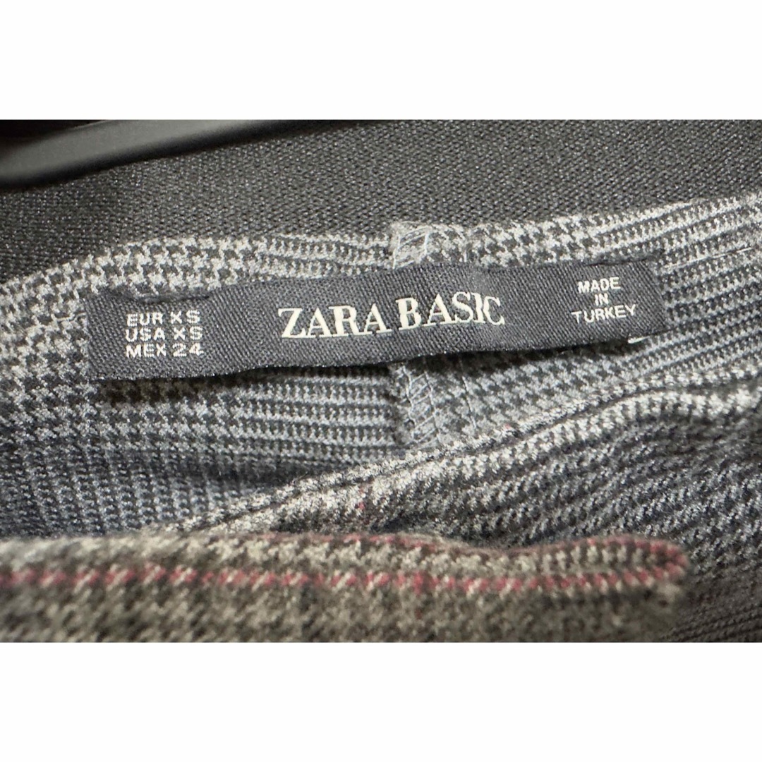 ZARA(ザラ)の【美品】ZARA ザラ パンツ チェック レディースのパンツ(カジュアルパンツ)の商品写真