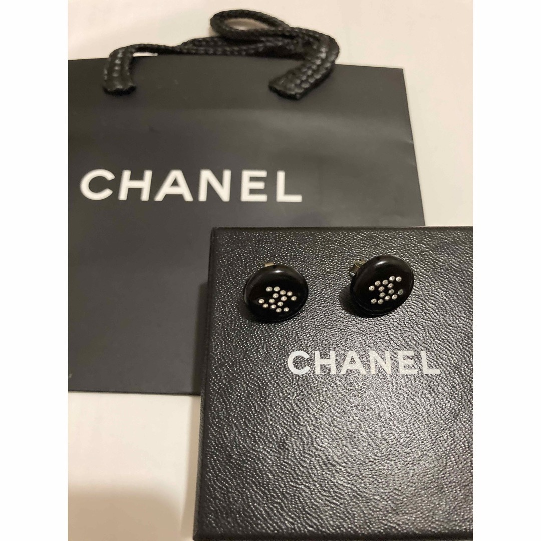 シャネル　国内百貨店購入品　ピアス　ラインストーン　CHANEL