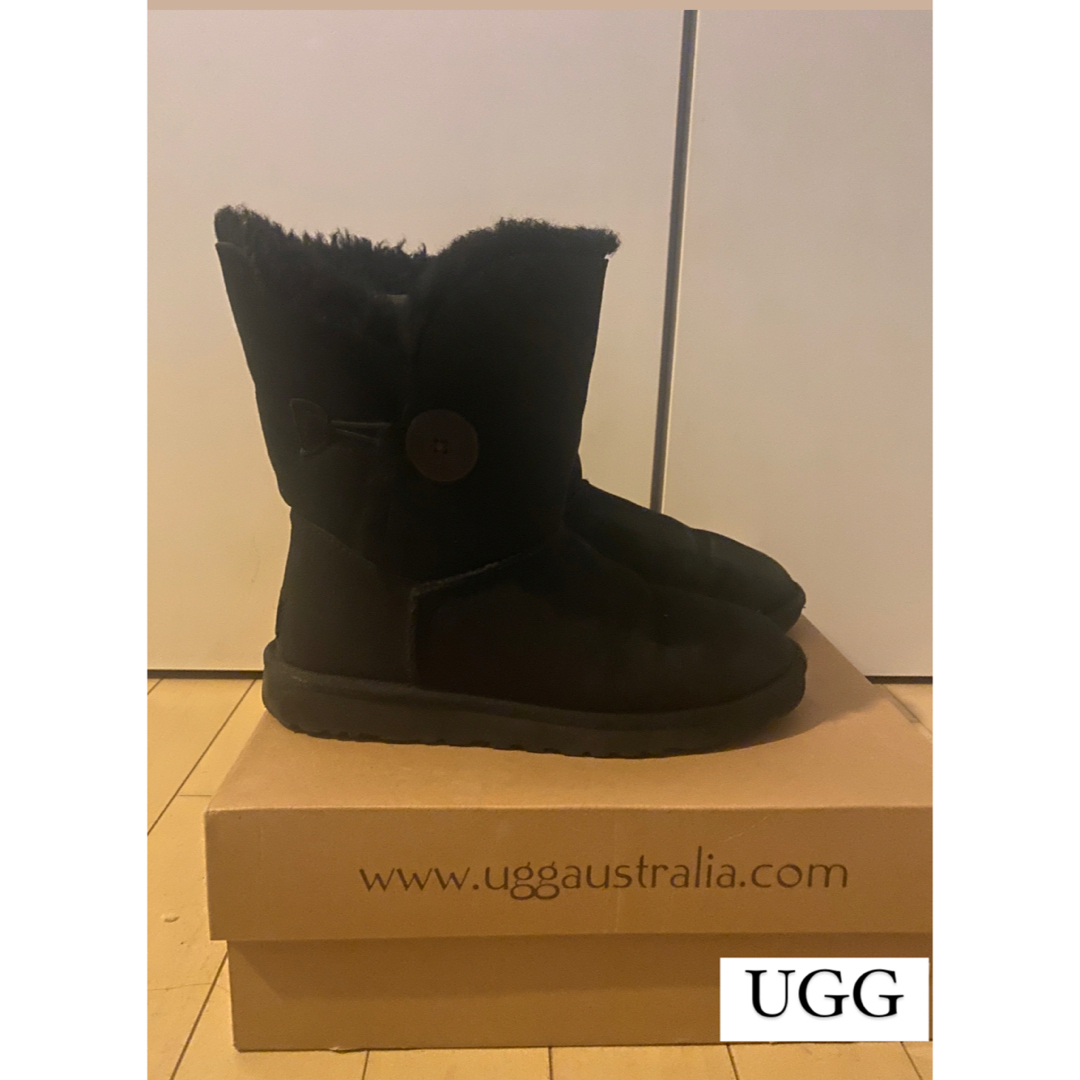 UGG(アグ)のUGG アグ ムートンブーツ ショート ブラック 23cm レディースの靴/シューズ(ブーツ)の商品写真