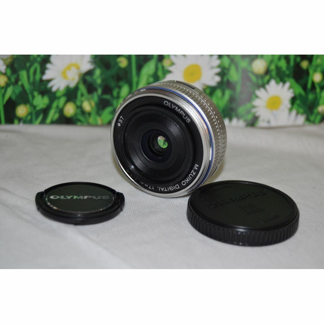 ❤極上品❤️大人気単焦点パンケーキレンズ❤️オリンパス 17mm F2.8❤