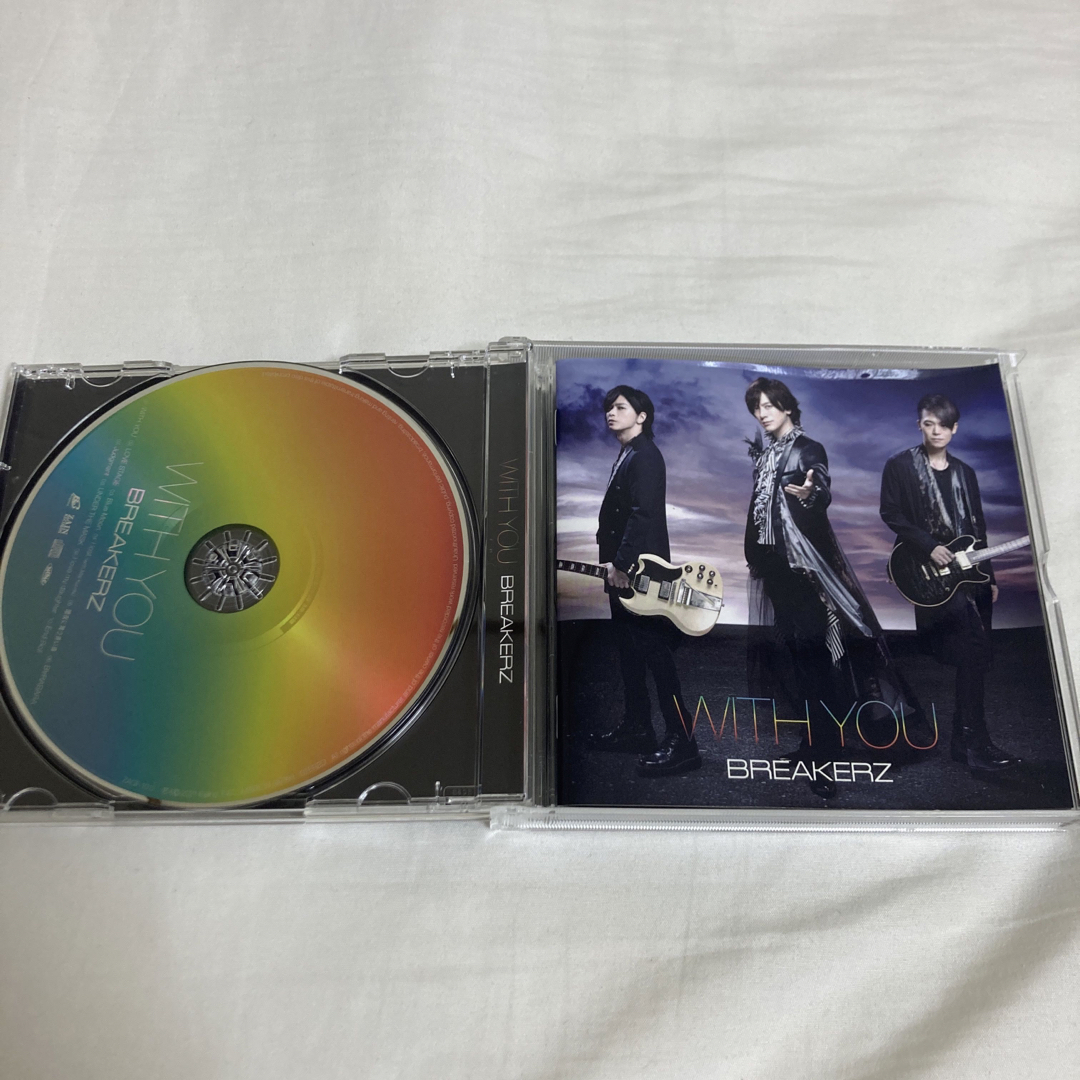 BREAKERZ WITH YOU FC限定盤 レア 貴重 ファンクラブ限定 エンタメ/ホビーのDVD/ブルーレイ(ミュージック)の商品写真