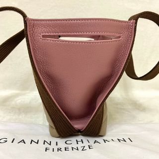 GIANNI CHIARINI - 新品 ジャンニキャリーニ asia アジア バイカラー