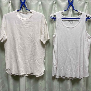 ジーユー(GU)のTシャツ　タンクトップ　２枚(Tシャツ/カットソー(半袖/袖なし))