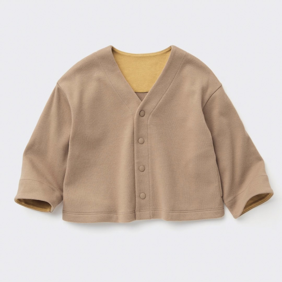 UNIQLO(ユニクロ)のUNIQLO 80サイズ＊ソフトタッチカーディガン キッズ/ベビー/マタニティのベビー服(~85cm)(カーディガン/ボレロ)の商品写真