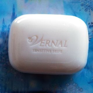 ヴァーナル(VERNAL)のヴァーナル　石けん　センシティブザイフ　ミニソープ　30g　トライアル(洗顔料)