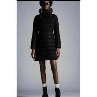 ✨極美品✨ MONCLER  ダウンコート Aライン ベルトあり 黒