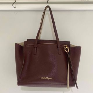 ✨最終値下✨Ferragamo 高級ライン エイミー AMY トートバッグ-