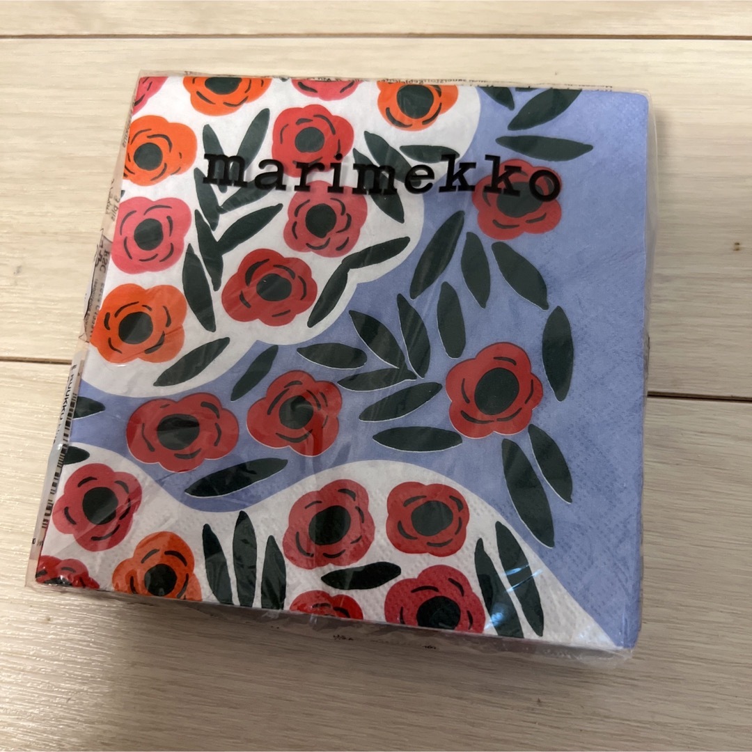 marimekko(マリメッコ)のマリメッコ　紙ナプキン インテリア/住まい/日用品のキッチン/食器(テーブル用品)の商品写真