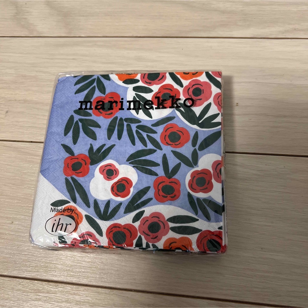 marimekko(マリメッコ)のマリメッコ　紙ナプキン インテリア/住まい/日用品のキッチン/食器(テーブル用品)の商品写真