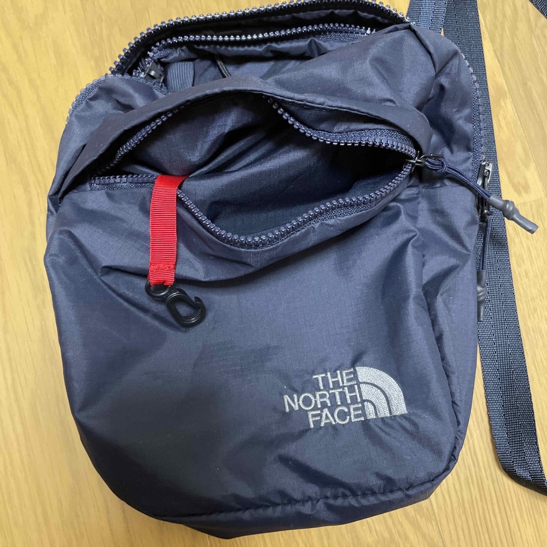 THE NORTH FACE(ザノースフェイス)のノースフェイスグラムショルダーバッグ レディースのバッグ(ショルダーバッグ)の商品写真