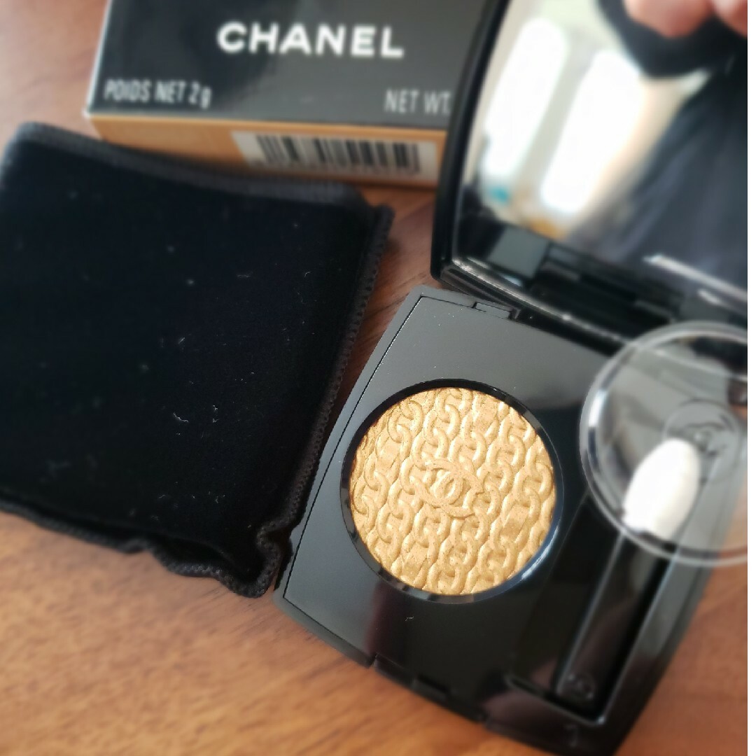 CHANEL(シャネル)のシャネル オンブルプルミエールプードゥル925 コスメ/美容のベースメイク/化粧品(アイシャドウ)の商品写真