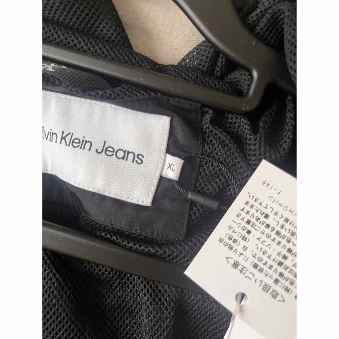 Calvin Klein(カルバンクライン)のCALVIN KLEIN  WINDBREAKER メンズのジャケット/アウター(ナイロンジャケット)の商品写真