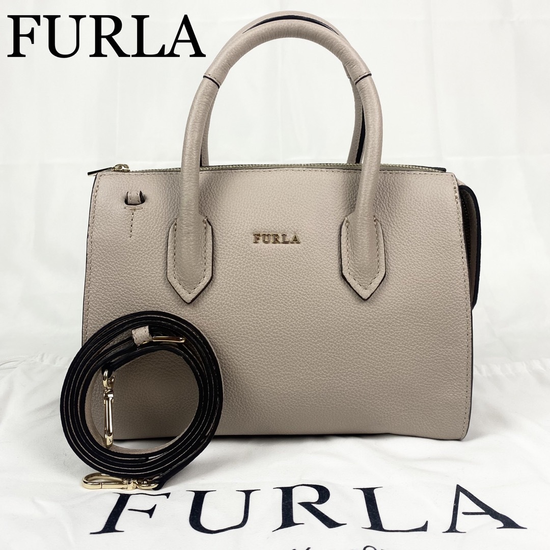 FURLA  フルラ 2WAY 取外可ショルダー付 柔らかレザーハンドバッグ