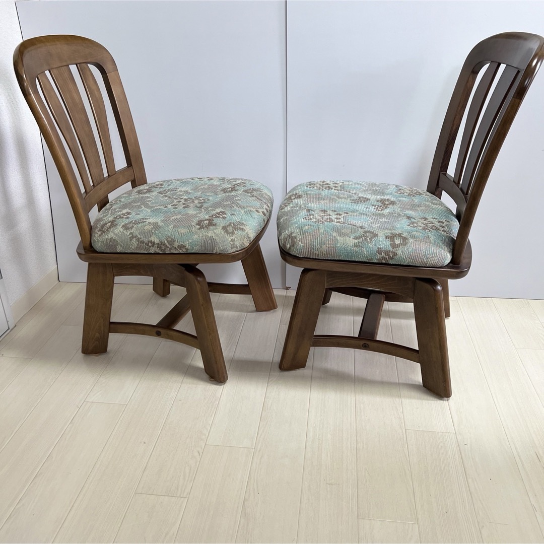カリモク家具 - カリモク家具 回転式ダイニングチェア 二脚セット 花柄