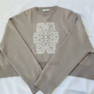 マックスマーラ(Max Mara)の【新品未使用】MAX MARA ウール クロップド セーター(ニット/セーター)