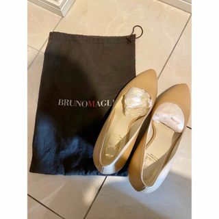 ブルーノマリ(BRUNOMAGLI)の【値下げしました】BRUNO MAGLI パンプス 袋付き(ハイヒール/パンプス)