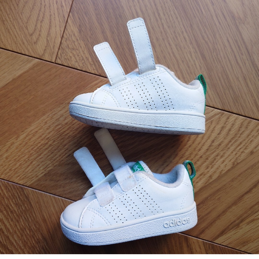 adidas(アディダス)のadidas kidsスニーカー 12cm 美品 キッズ/ベビー/マタニティのベビー靴/シューズ(~14cm)(スニーカー)の商品写真