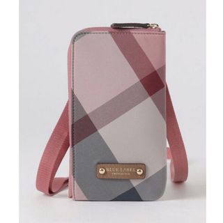 ブルーレーベルクレストブリッジ(BLUE LABEL CRESTBRIDGE)のブルーレーベルクレストブリッジ　スマホポシェット　ピンク(その他)