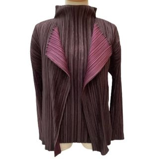 イッセイミヤケの通販 10,000点以上 | ISSEY MIYAKEを買うならラクマ