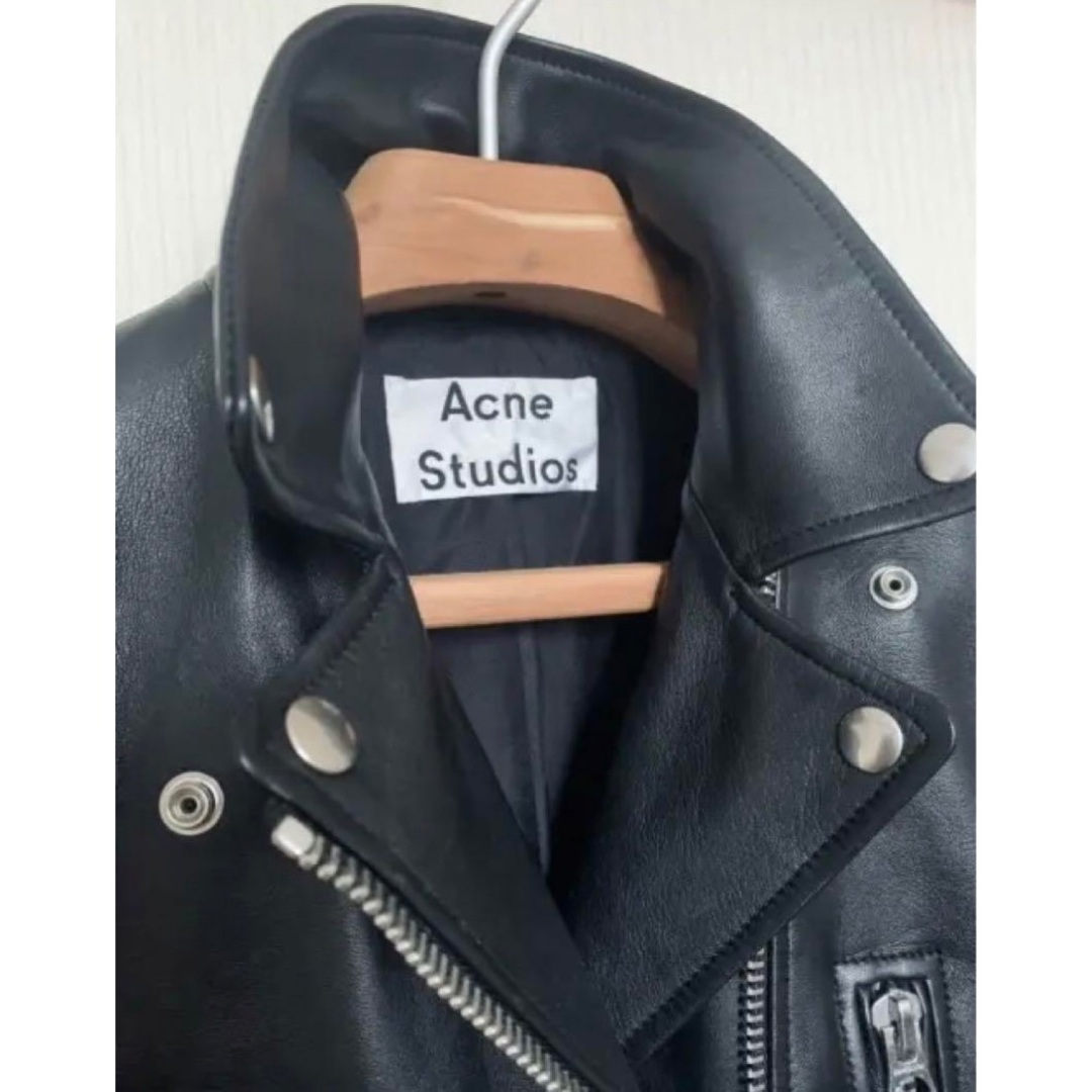 Acne Studios(アクネストゥディオズ)の美品 Acne アクネ ライダース ジャケット 34サイズ 黒 レディースのジャケット/アウター(ライダースジャケット)の商品写真