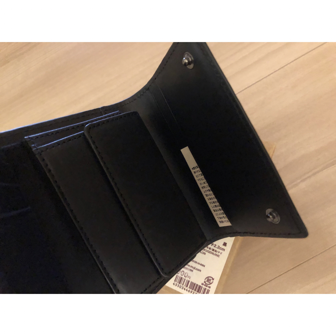 MUJI (無印良品)(ムジルシリョウヒン)の【新品】MUJI イタリア産ヌメ革は三つ折り財布   メンズのファッション小物(折り財布)の商品写真