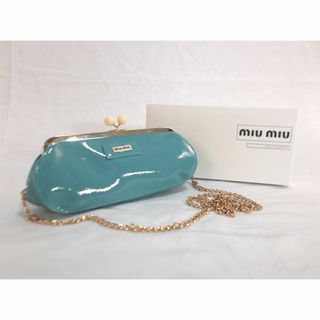 ミュウミュウ(miumiu)の新品未使用 miumiu ミュウミュウ ポーチ/ショルダーバッグ ノベルティ(ポーチ)