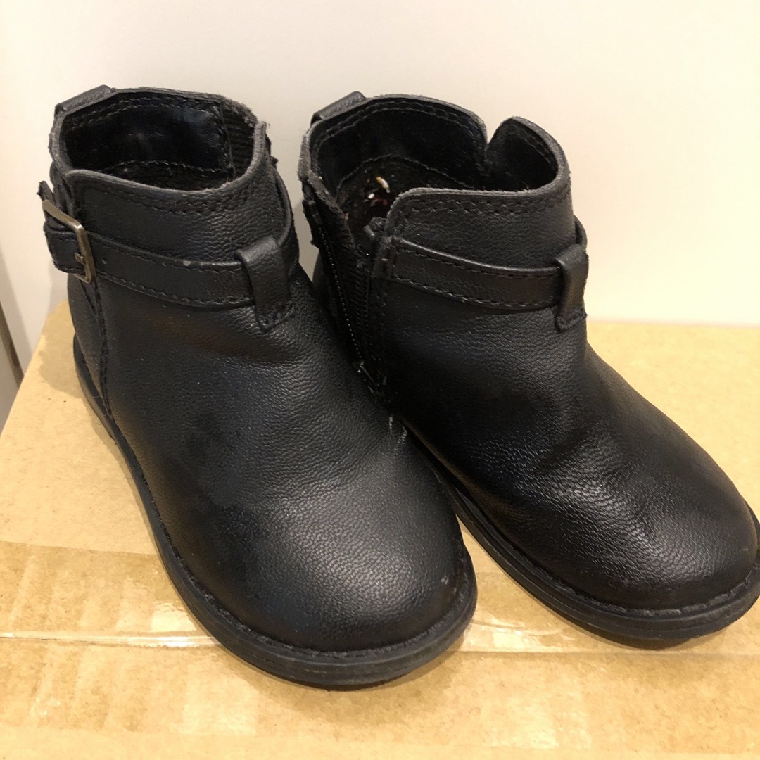 GAP(ギャップ)のGAP★ベビーブーツ キッズ/ベビー/マタニティのベビー靴/シューズ(~14cm)(ブーツ)の商品写真