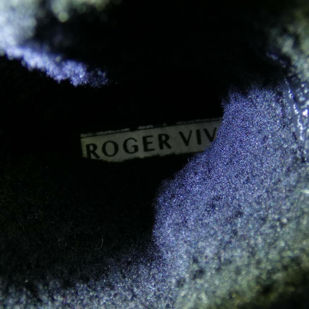 ROGER VIVIER(ロジェヴィヴィエ)のロジェヴィヴィエ ROGER VIVIER ブーツ レディースの靴/シューズ(ブーツ)の商品写真