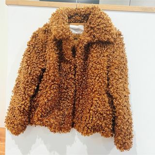 ザラ(ZARA)のZARA:ファーコート(毛皮/ファーコート)