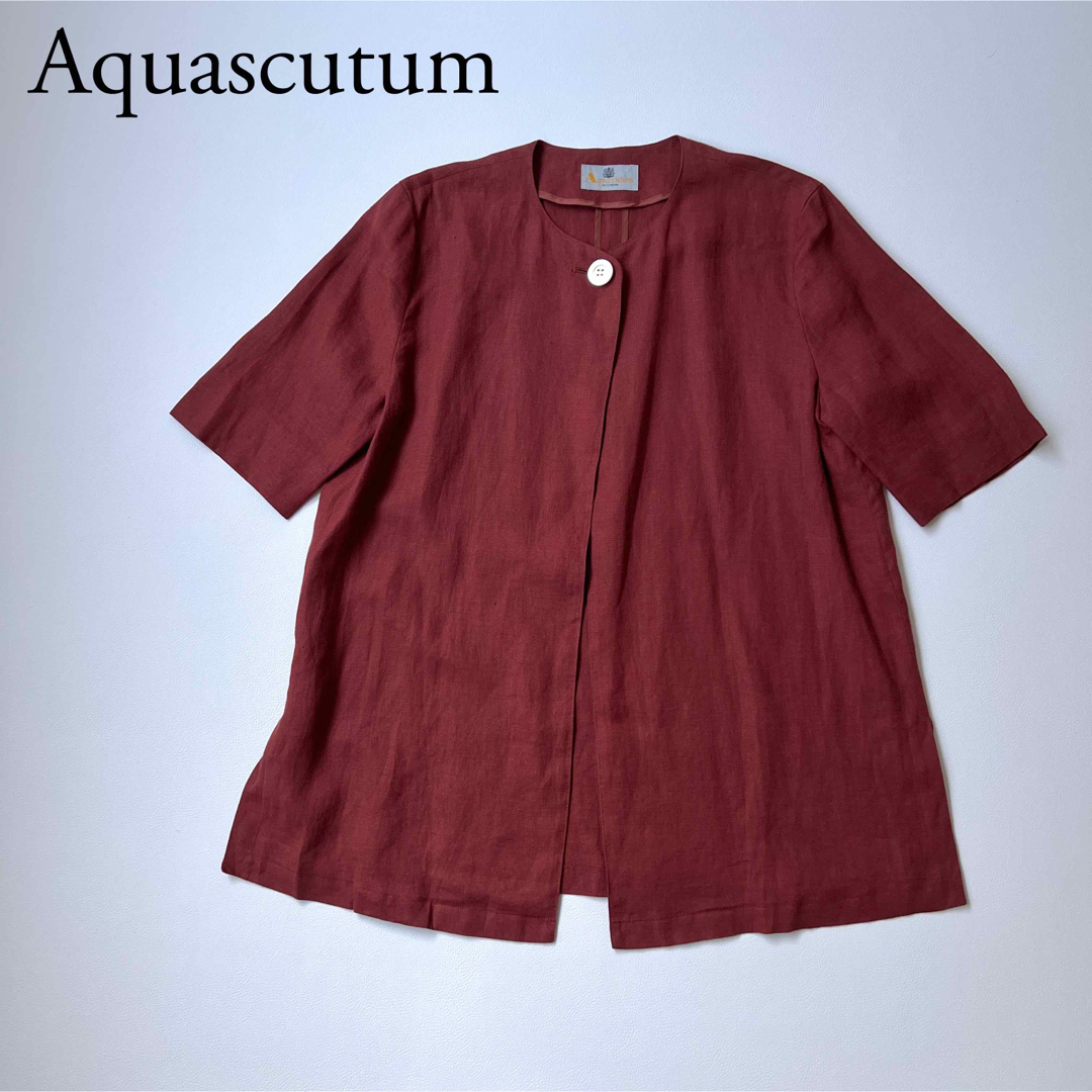 AQUA SCUTUM(アクアスキュータム)のAquascutum アクアスキュータム　ノーカラージャケット　ボルドー　リネン レディースのジャケット/アウター(ノーカラージャケット)の商品写真