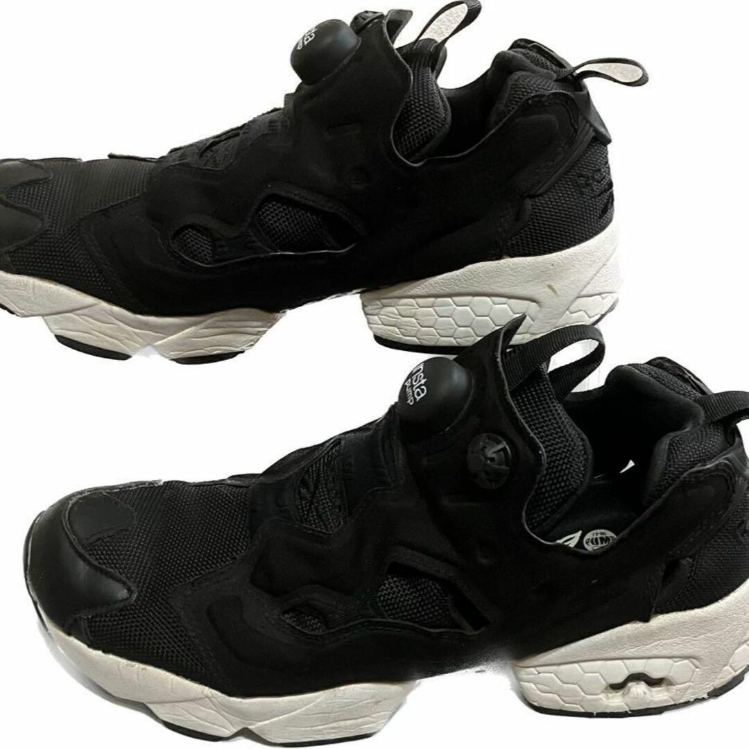 Reebok(リーボック)のリーボック　ポンプフューリー　24㎝　ブラック レディースの靴/シューズ(スニーカー)の商品写真