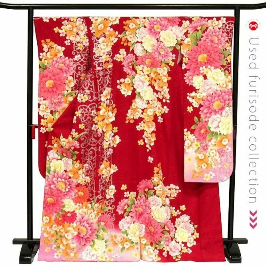 振袖 USED正絹仕立て上がり 赤 季節の花々デザイン模様 Lサイズ Aランク