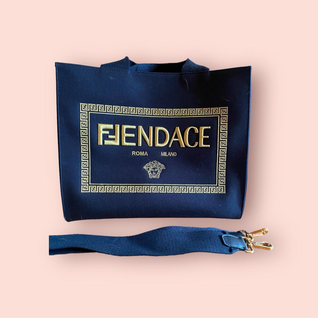 ☆最終値下げ☆新品未使用！FENDACE トートバッグVersace